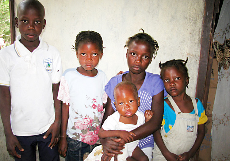 Haitian family deported from Dominican Republic.
