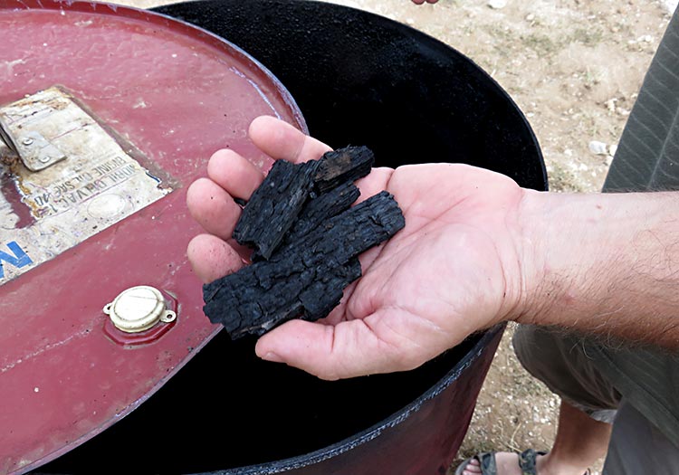 bio-char made in these homemade kilns from agricultural waste, such as sugarcane bagasse, bean and corn stalks and other "organic" matter, can be made into “green charcoal”