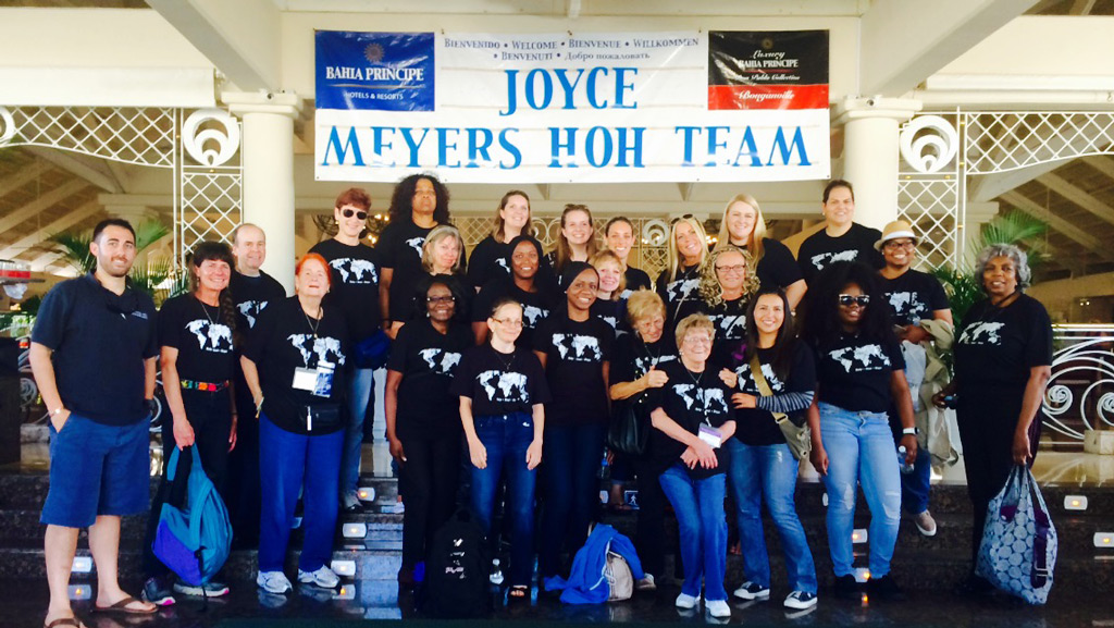 Welcome Joyce Meyers Ministries—Hand of Hope to the DR: 5-21-16 8:00 PM