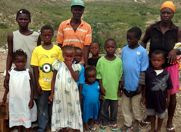New clothes for poor Haitian children in Nangad.