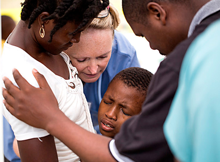 Read Sherry’s Journal about our mobile medical clinic in Sapaterre:  11-17-16  9:00 AM