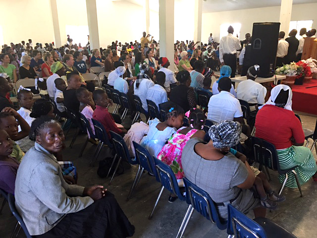 Church service in Fond Parisien, Haiti:  3-26-17  11:20 AM