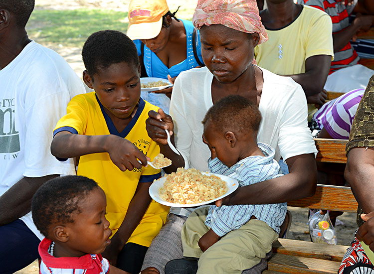 Feeding people at a Mobile Medical Clinic