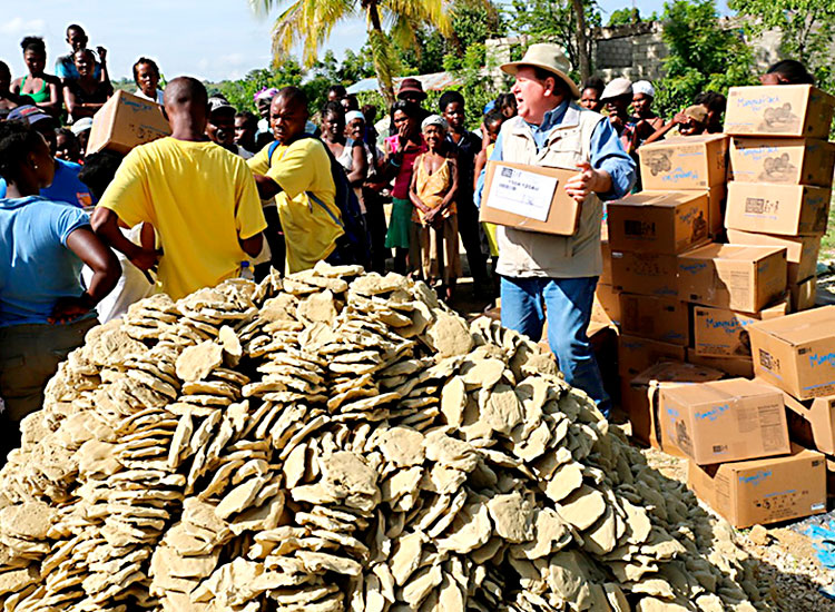 Food distribution in Sapaterre