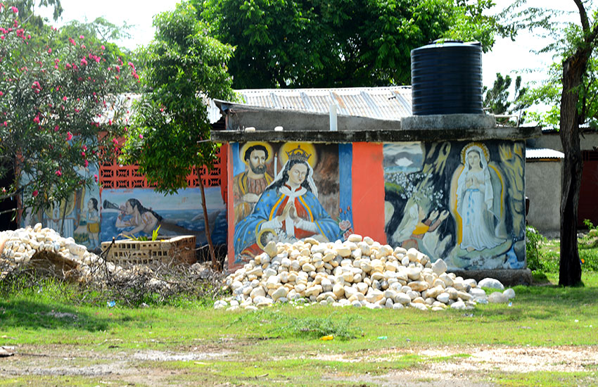 A very strong Voodoo presence in Despeezo, with a very active Houngan (Voodoo Witch Doctor) in the village.