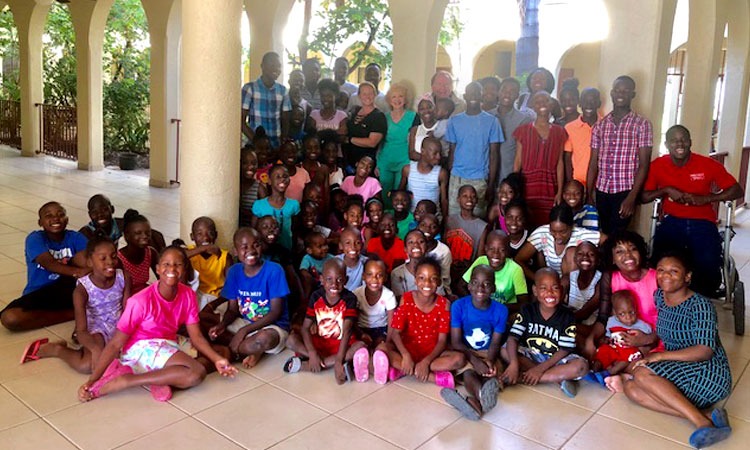 Love A Child Children's Home in Haiti - Orphans with Bobby and Sherry Burnette Love A Child Children's Home - Orphans with Bobby and Sherry Burnette