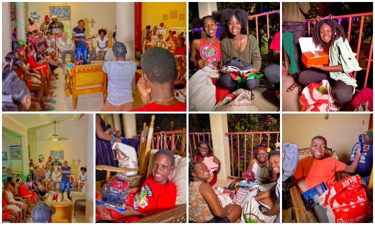 Merry Christmas! Look at These Smiles!